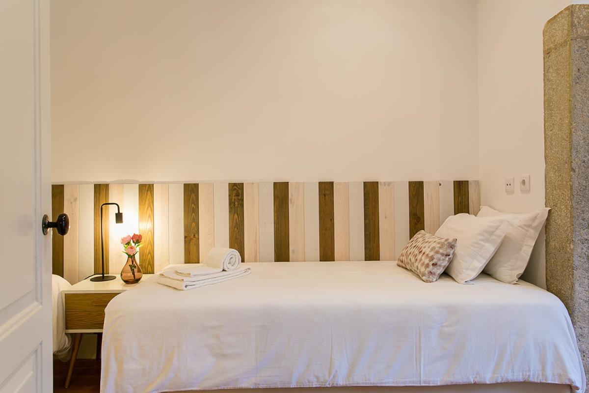 Lovelystay - Cozy 3Bdr Apartment In Estrela Lissabon Buitenkant foto