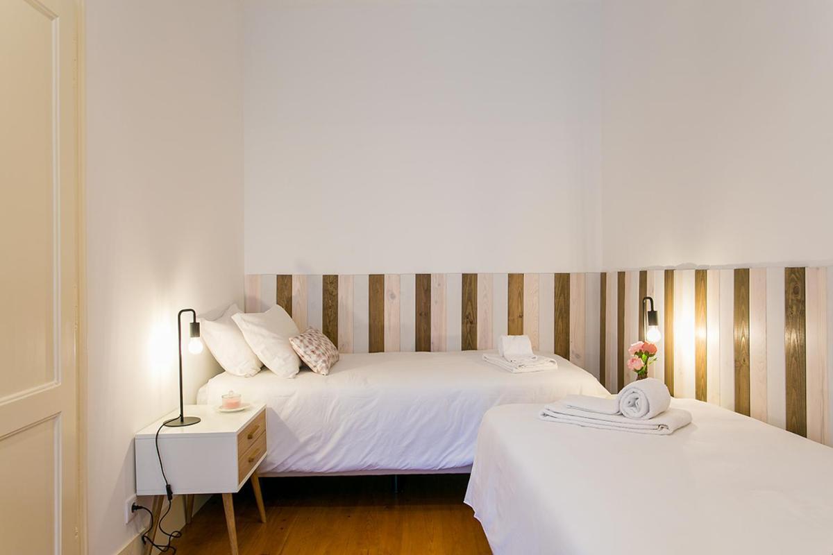 Lovelystay - Cozy 3Bdr Apartment In Estrela Lissabon Buitenkant foto